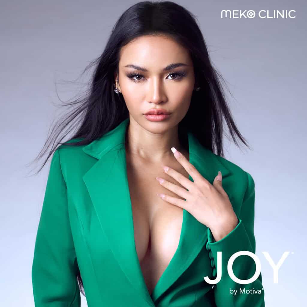 banner-fasion-set-คุณมุก-ชุดเขียว-04